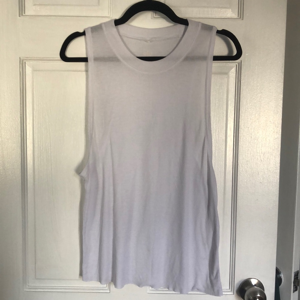 Alo yoga Heat Wave tank white